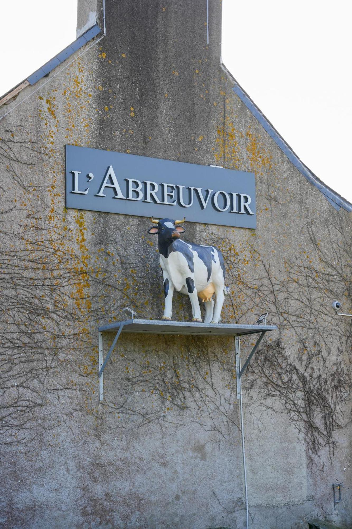 Logis L'Abreuvoir Héric Eksteriør bilde